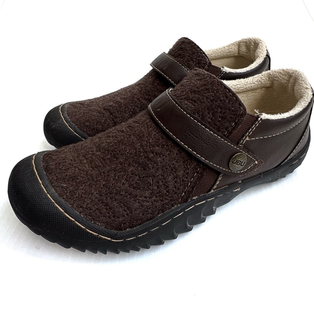 JBU Blakely Brown Women's Slip on shoes